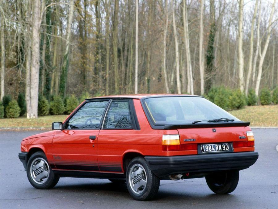  Renault 11 Turbo 1981 года  (фото 2 из 3)